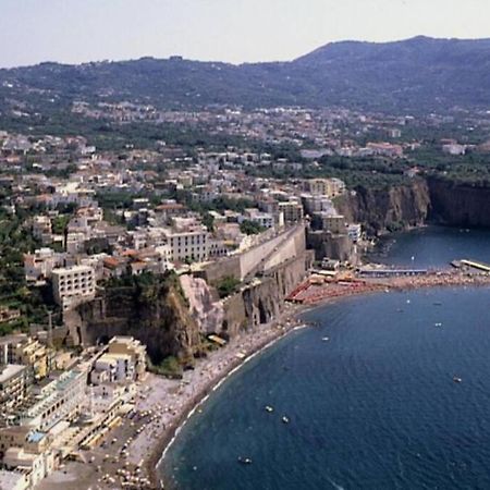 The Sweet Attic Room - De Vivo Realty Meta Di Sorrento 외부 사진