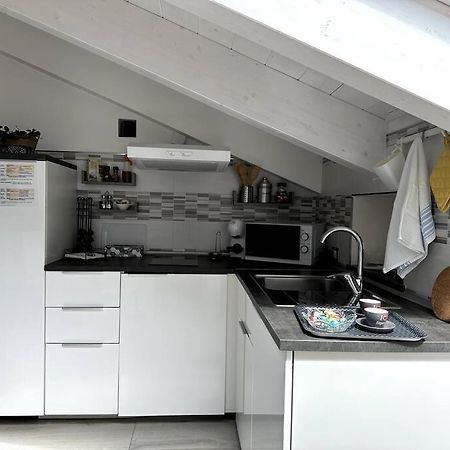 The Sweet Attic Room - De Vivo Realty Meta Di Sorrento 외부 사진