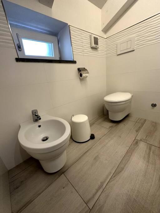 The Sweet Attic Room - De Vivo Realty Meta Di Sorrento 외부 사진
