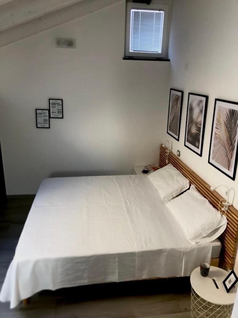 The Sweet Attic Room - De Vivo Realty Meta Di Sorrento 외부 사진